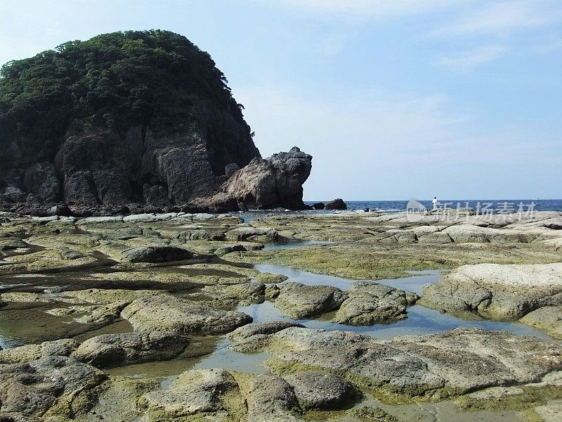 像青蛙一样的Kaeruiwa (Kaeru Rock)(日本沙宁开根国家公园)